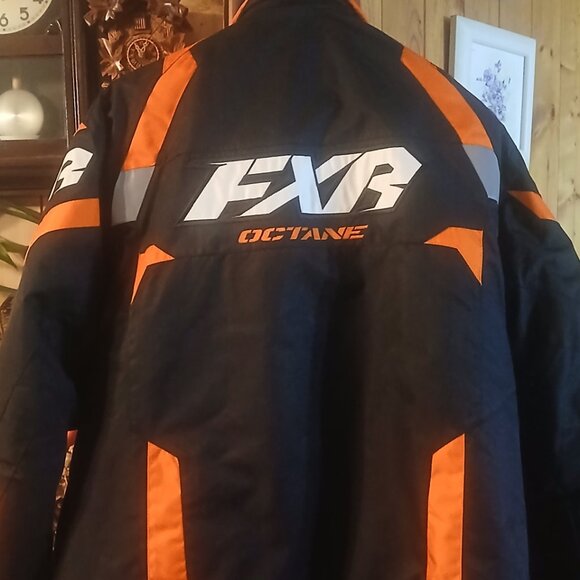 Mens sz2xl winter jacket - Picture 2 of 3